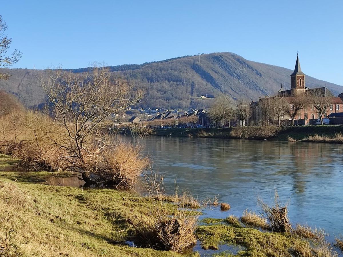 Entre Meuse Et Foret Revin  Exterior foto