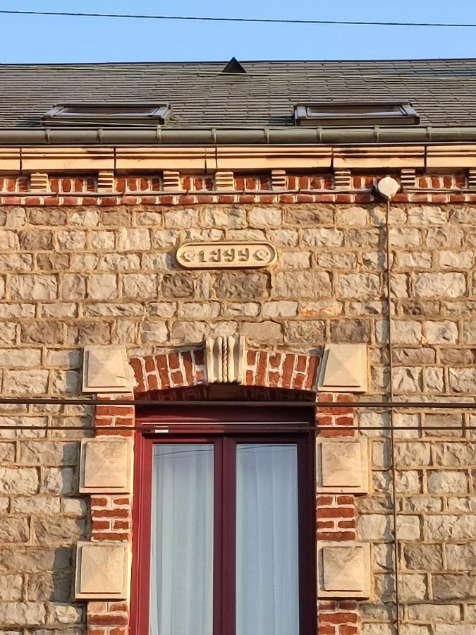 Entre Meuse Et Foret Revin  Exterior foto